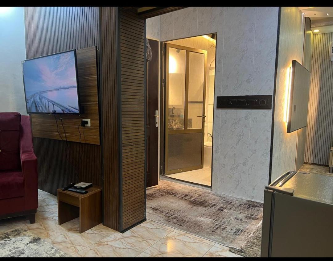 Hadrian'S Arch Hotel Jarash Room photo