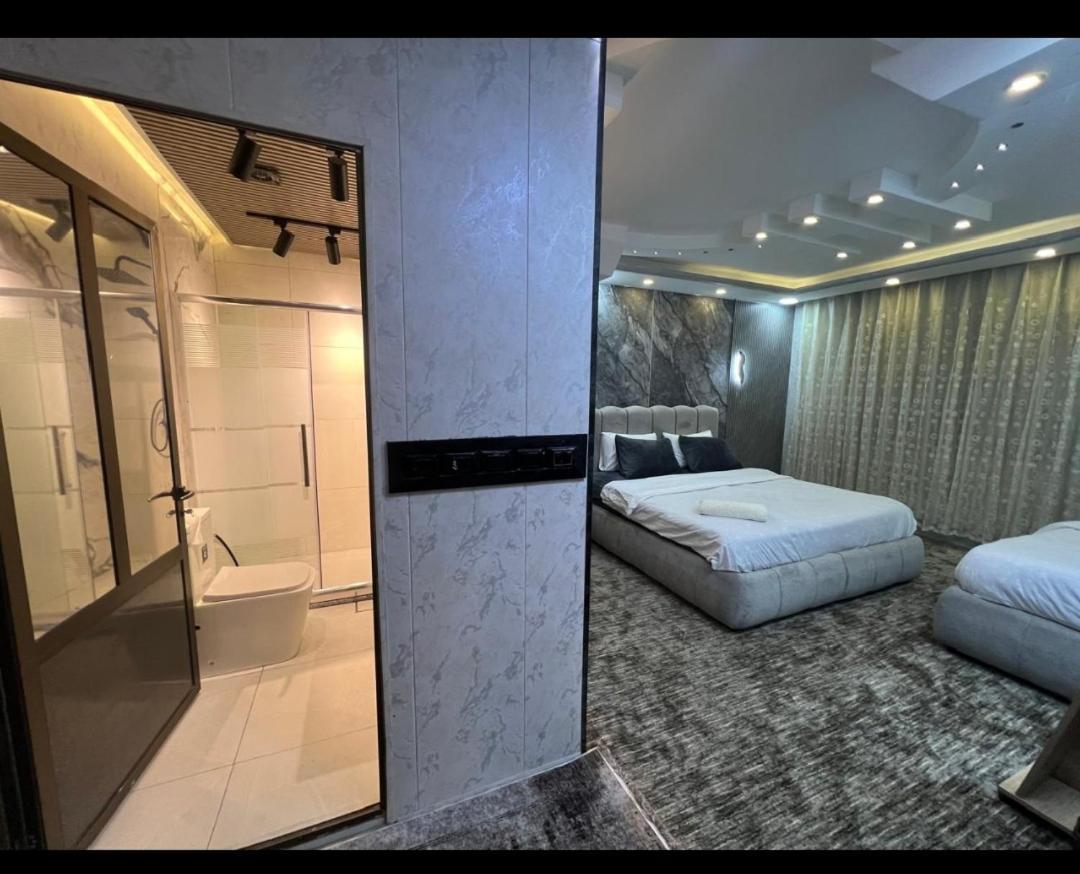 Hadrian'S Arch Hotel Jarash Room photo